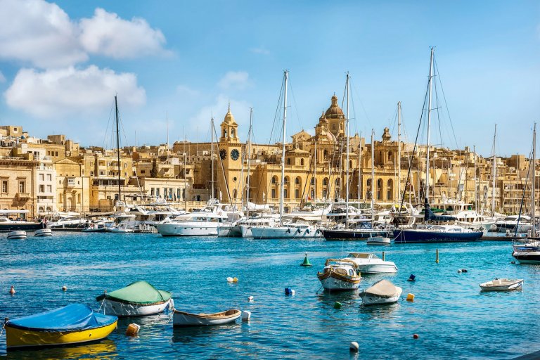Виза на Мальту россиянам нужна: документы, анкета, фото