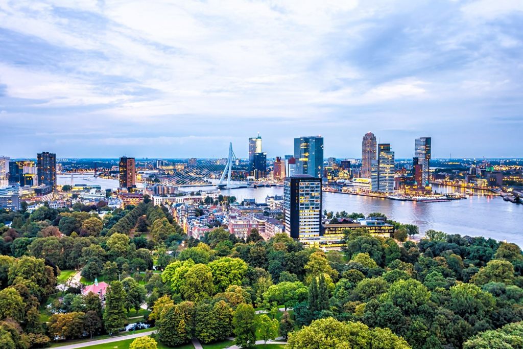 Какая виза нужна в Нидерланды