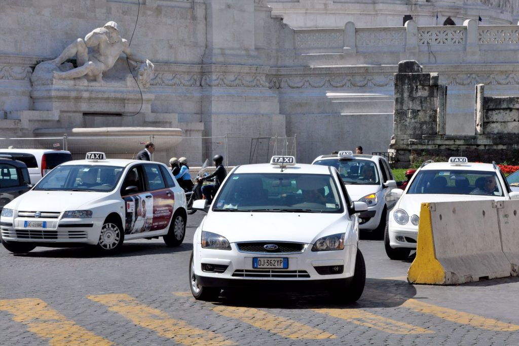 Что нужно для работы в Италии?