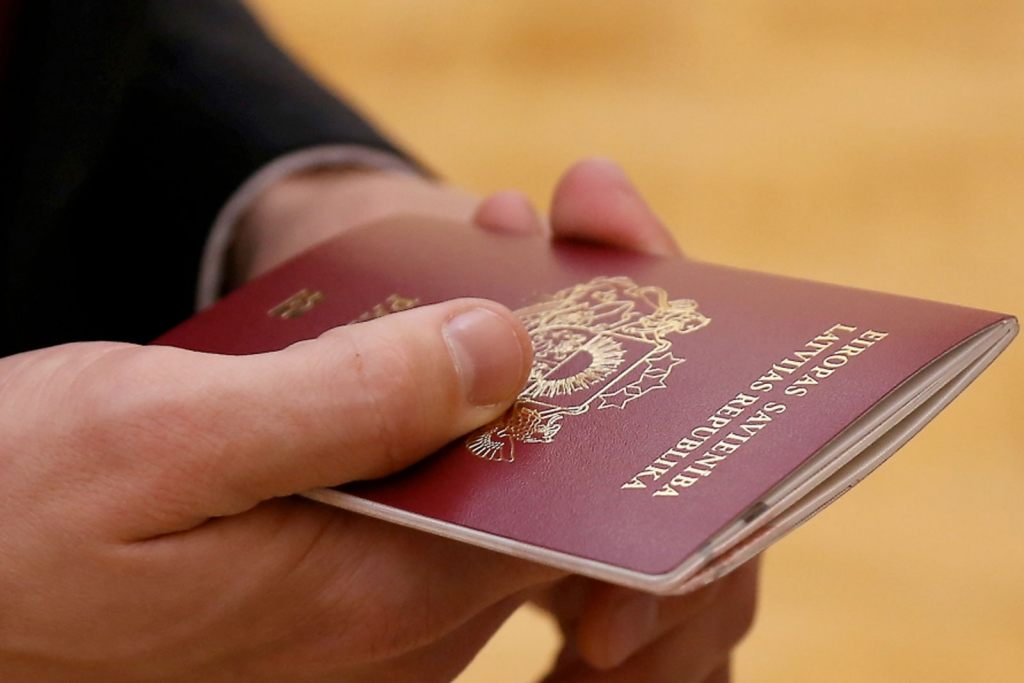 Получения паспорта Латвии