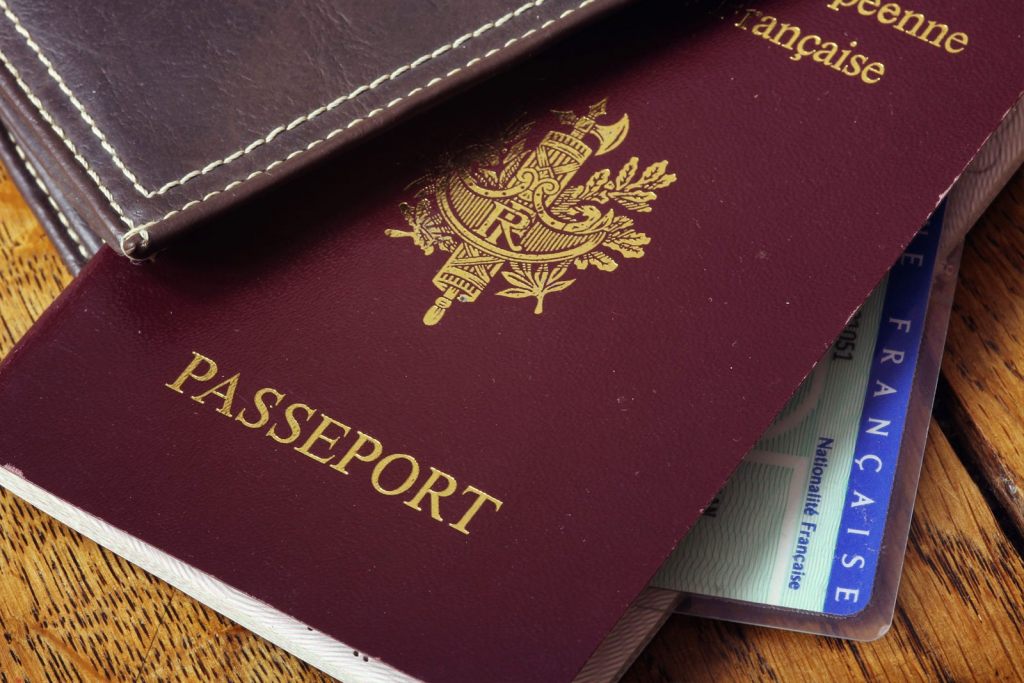 Затраты на получение паспорта Франции