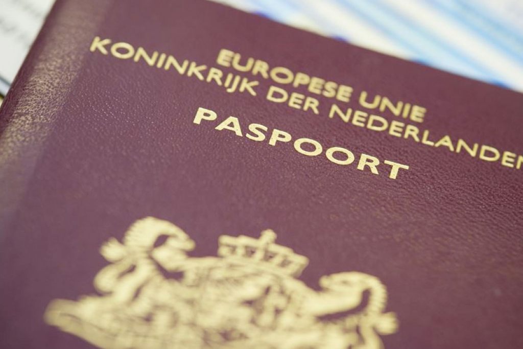 Двойное гражданство в Голландии